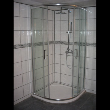 Douche extra plate avec cabine